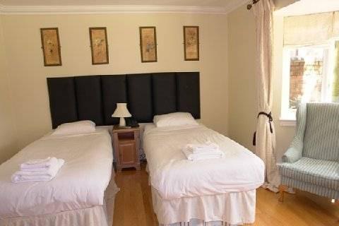 Cavalier House Hotel Бирмингем Экстерьер фото